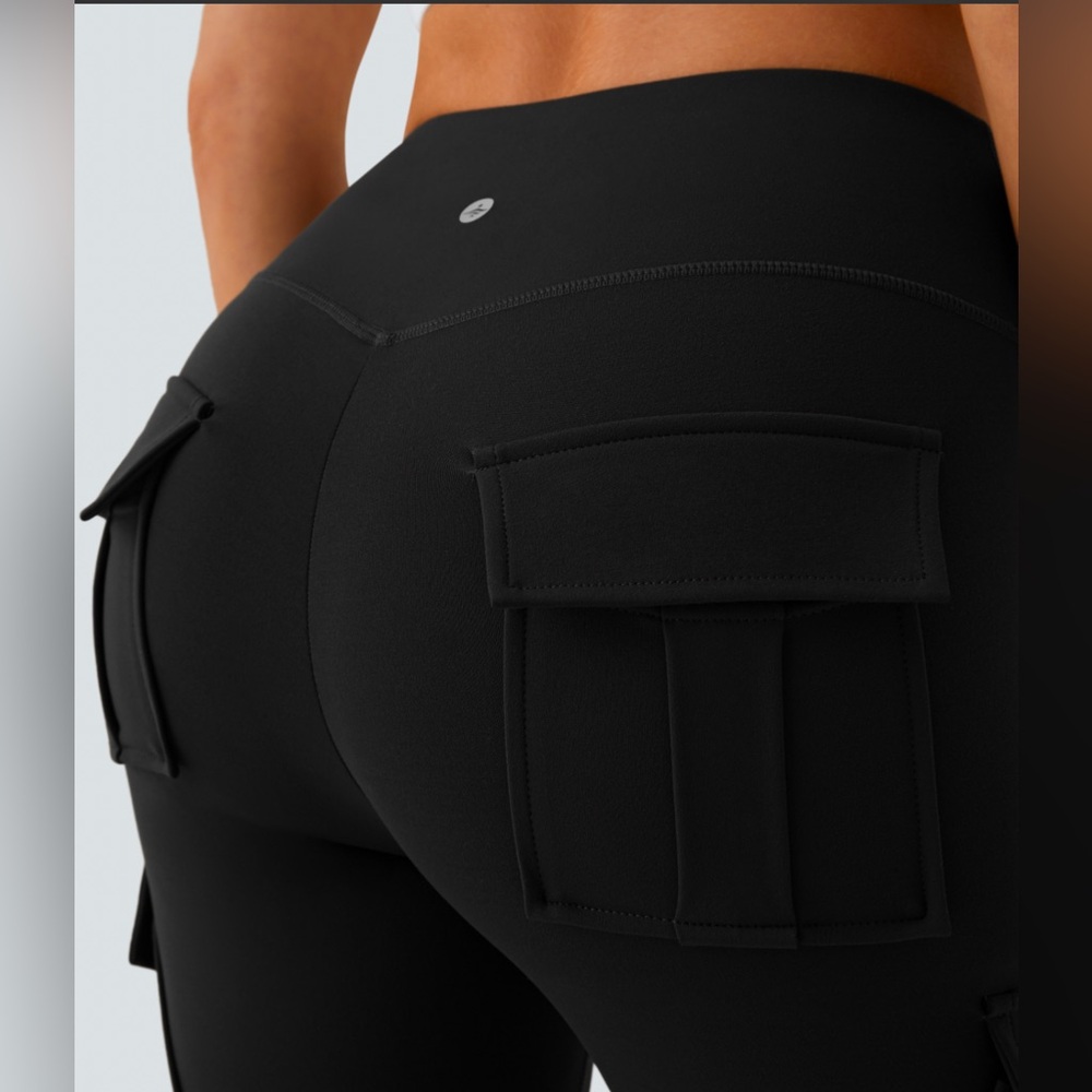 Halara Black Pocket Cargo Leggings